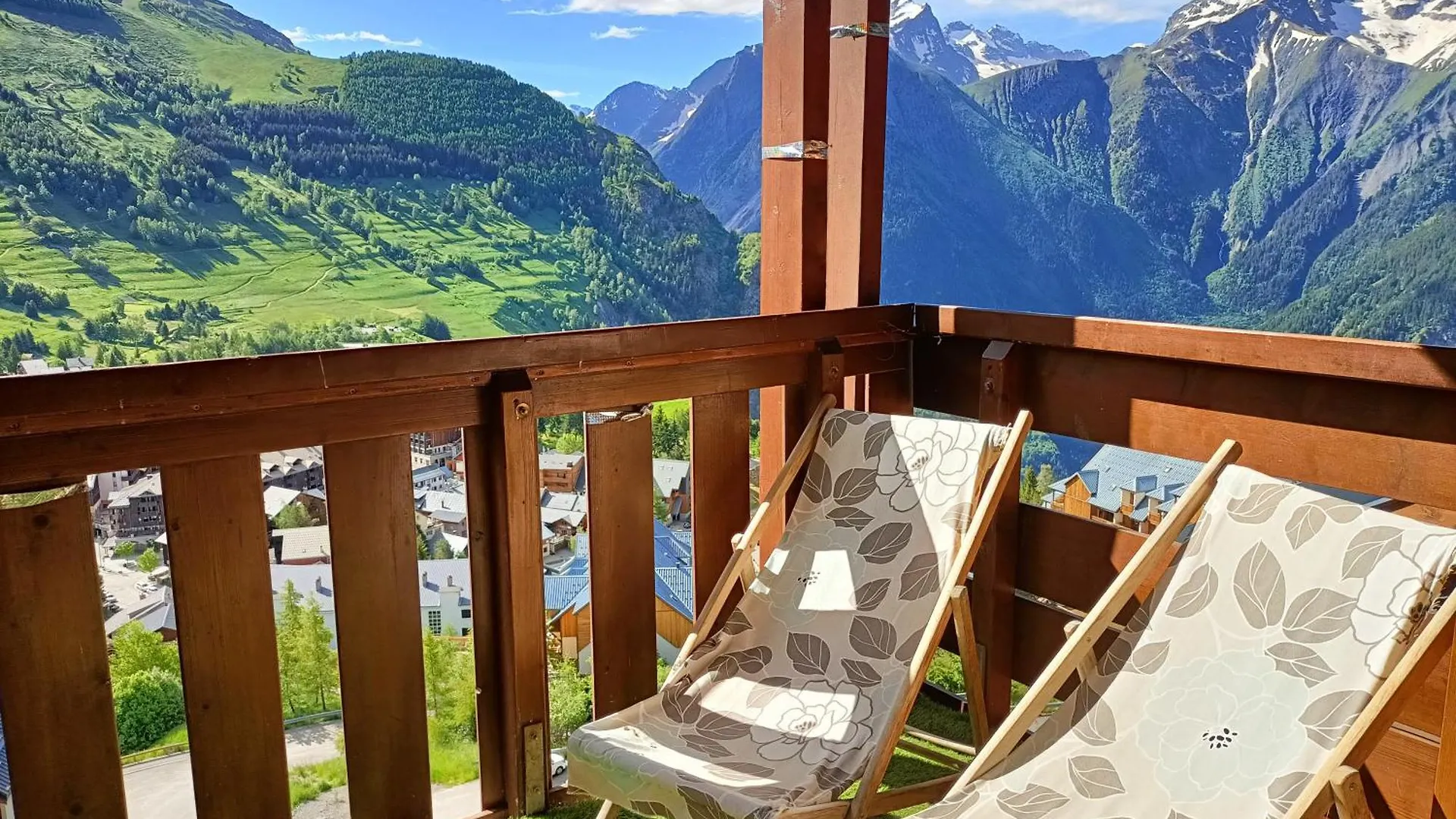 アパート La Plus Belle Vue Des 2 Alpes ! レ・デュー・アルプ